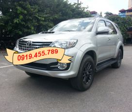 Xe du lịch 7 chỗ