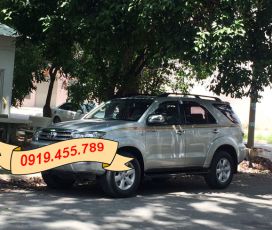 Xe du lịch 7 chỗ